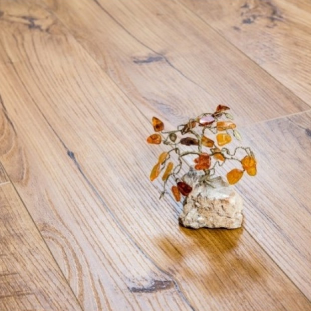 Ламінат Grun Holz Naturlichen spiegel Дуб Баварія | 93404 Ламінат Grun Holz Naturlichen spiegel Дуб Баварія | 93404