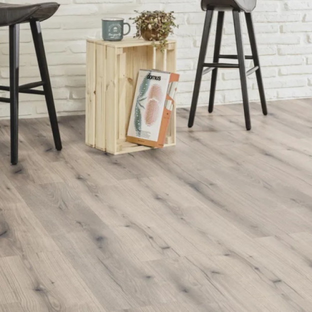 Ламінат Kaindl Natural Touch Дуб Knot Solano | K5576 Ламінат Kaindl Natural Touch Дуб Knot Solano | K5576